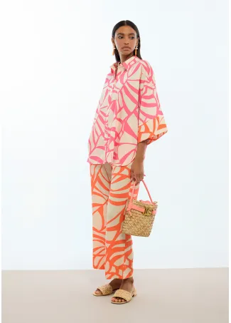 Leaf print drop sleeve shirt