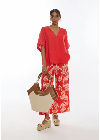 Short sleeved V-neck blouse