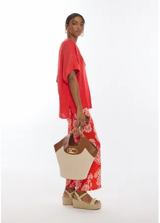 Short sleeved V-neck blouse