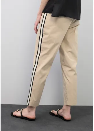 Pantalón recto con cintas laterales