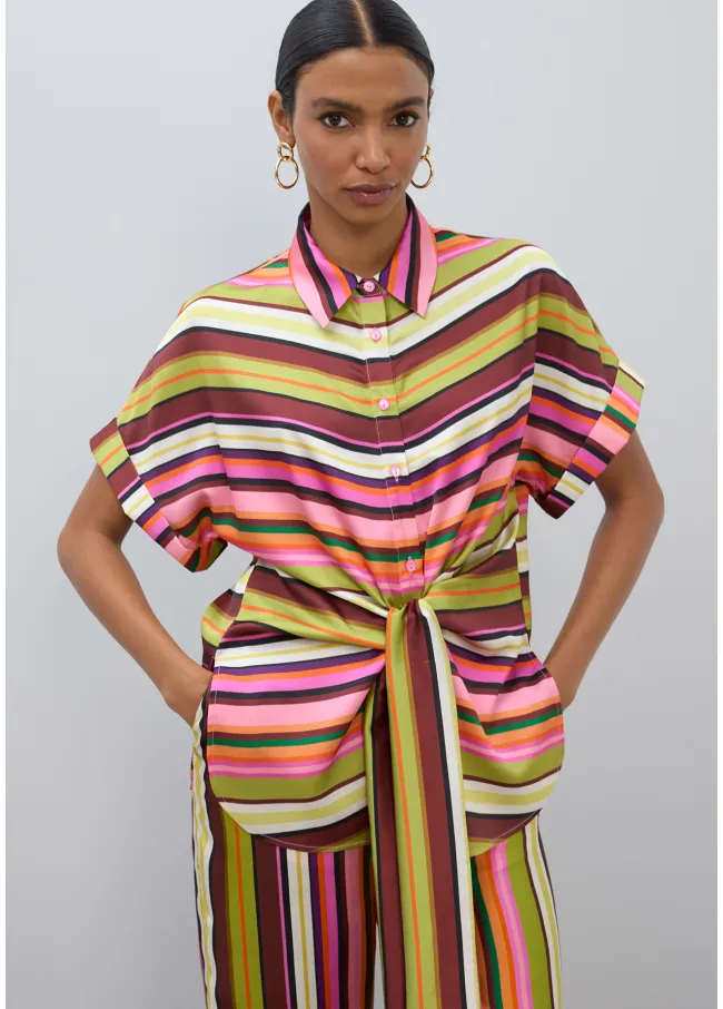 Blusa cinturón print multirayas