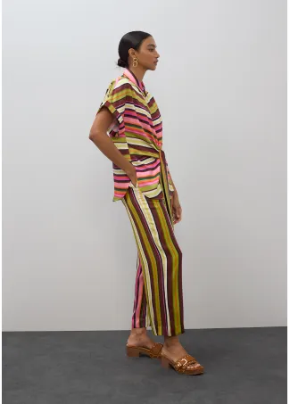 Blusa cinturón print multirayas