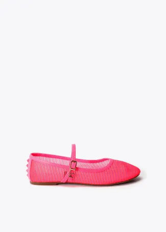 Bailarina tejido semitransparente