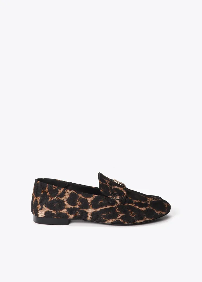 Mocasin animal print