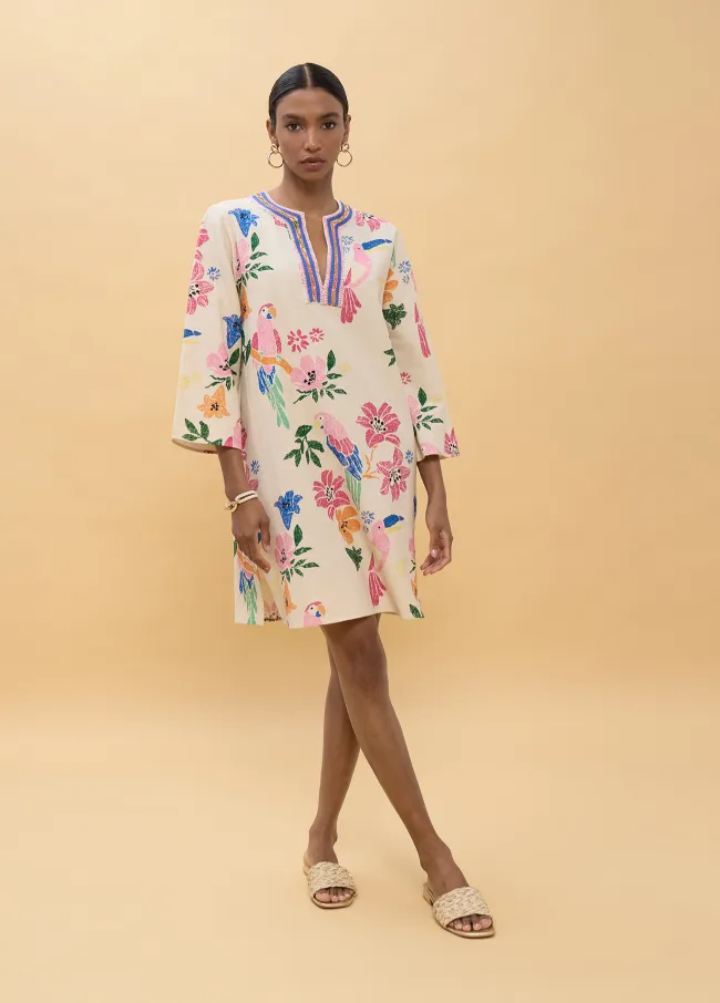 Vestido corto con abalorios multicolor