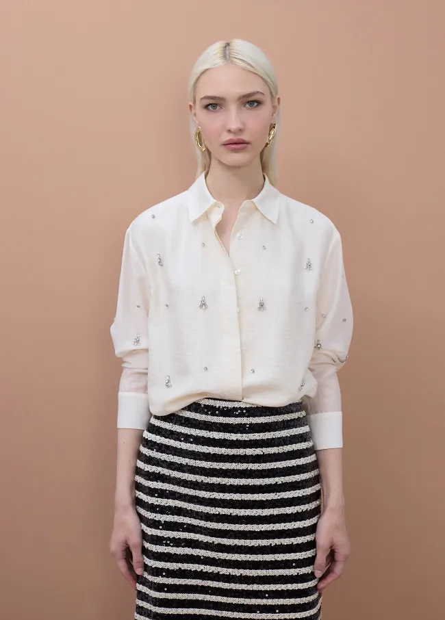 Camisa larga con pedrería