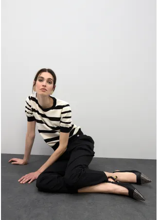 Black and white tricot t-shirt