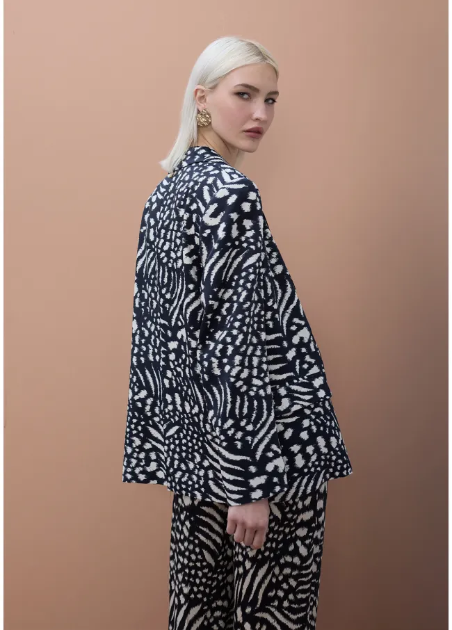 Americana fluida estampada