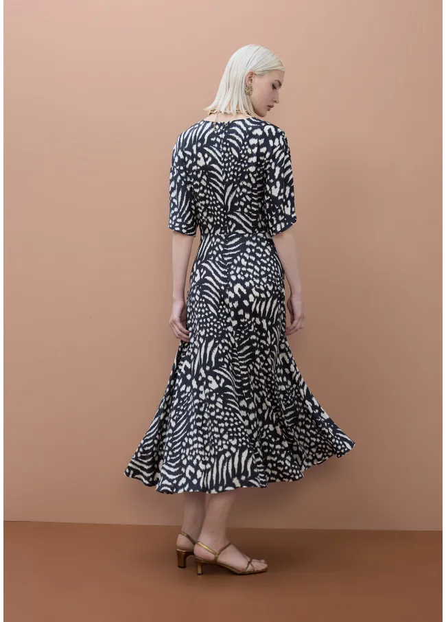 Vestido escote pico