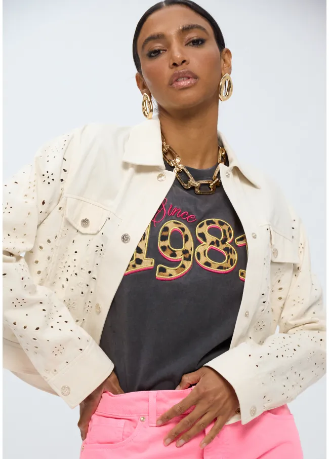 Chaqueta tejana blanca con bordado inglés