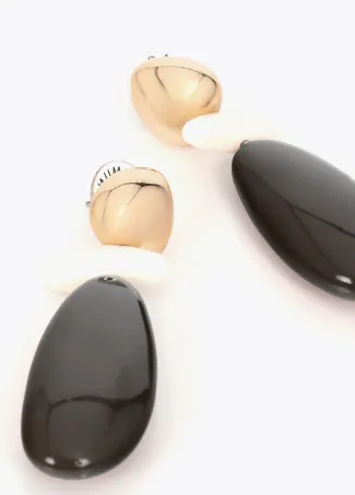 Contrast two-tone resin earrings