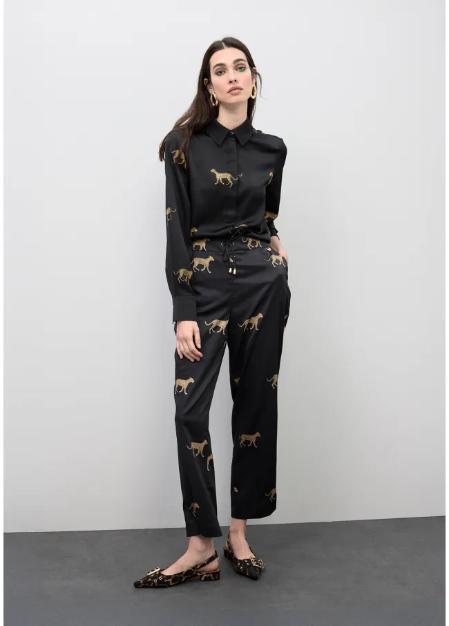 Camisa negra estampado leopardo