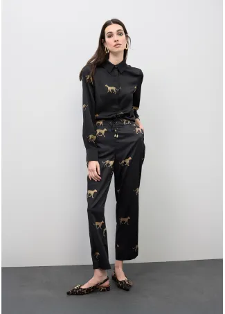 Camisa negra estampado leopardo