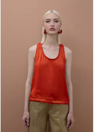 Top cuello redondo detalle vivos