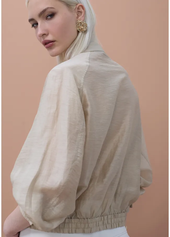 Bomber jacket with raglan sleeves and pockets