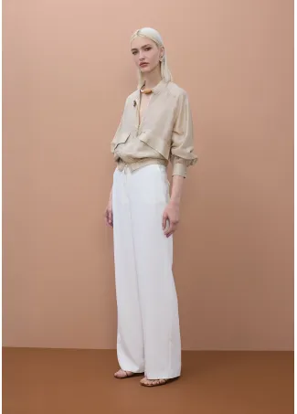 Bomber jacket with raglan sleeves and pockets