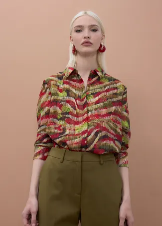 Trousers with M logo band