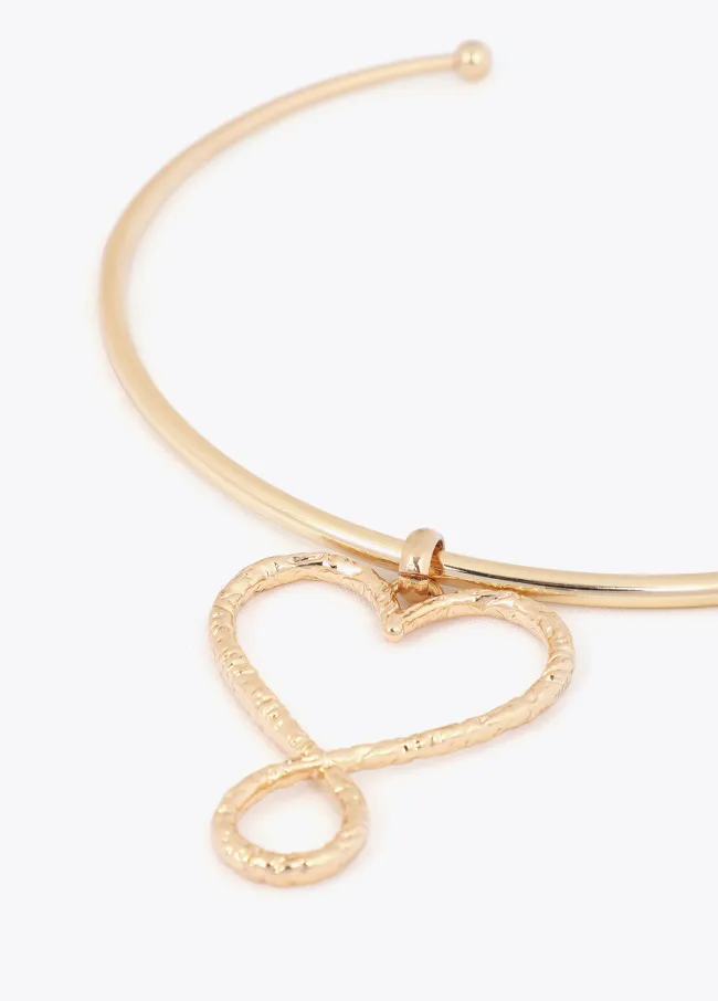 Hammered texture infinity heart choker