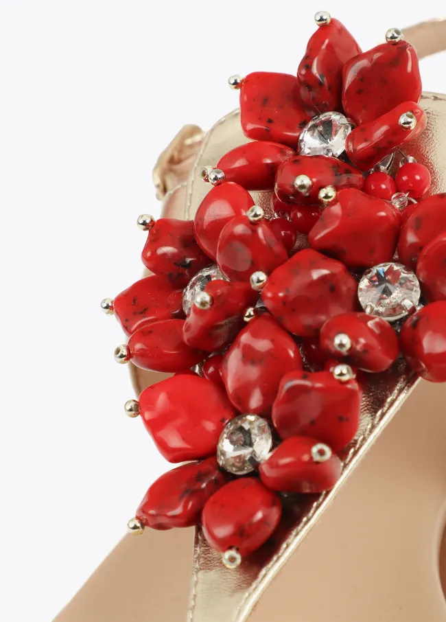 Sandalia plana metalizada con detalle flores