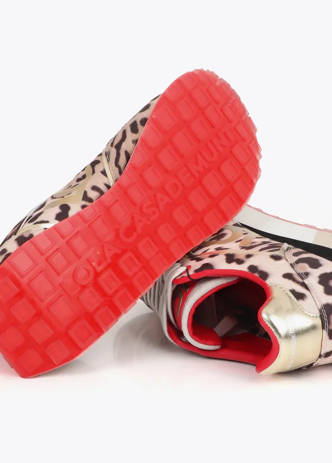 Three-tone contrast fabric platform trainers...