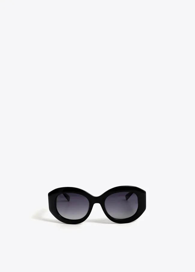 Round sunglasses with leopard logo