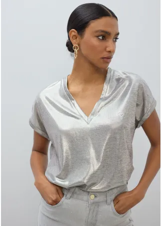 Camiseta plateada