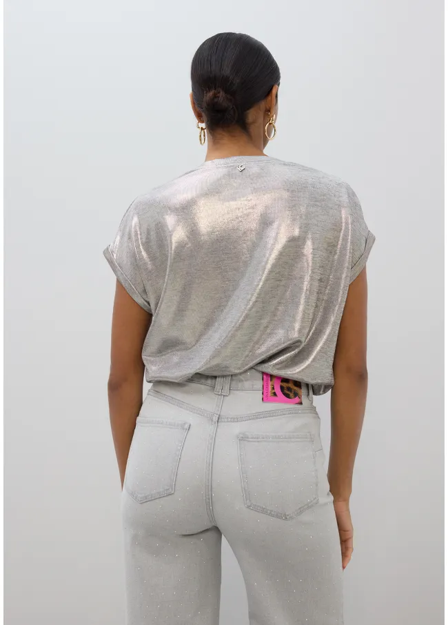 Camiseta plateada