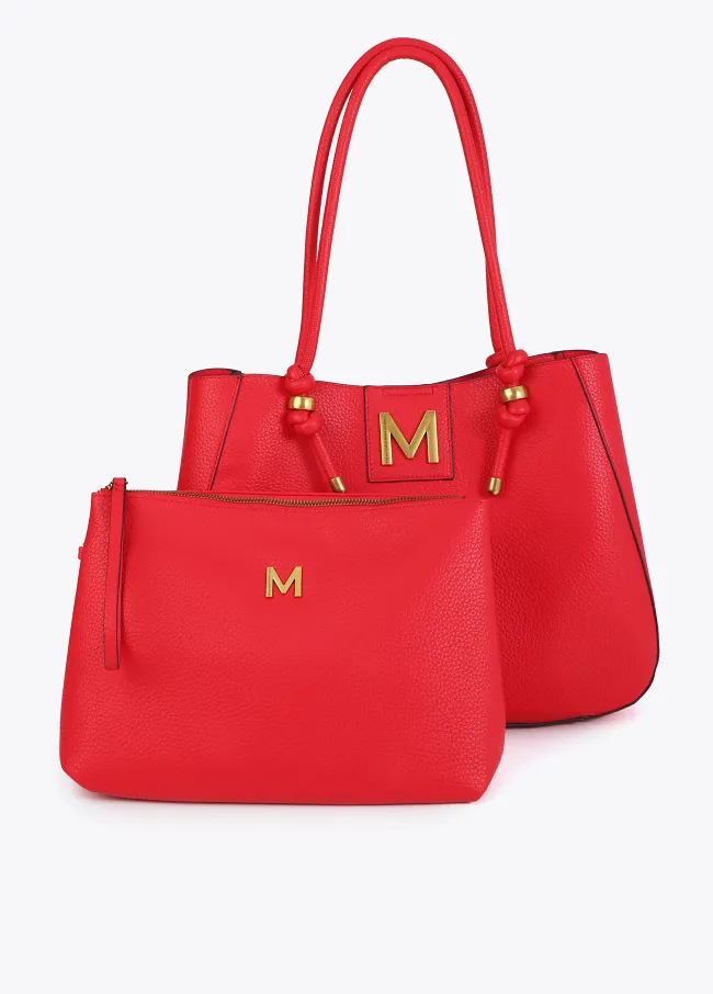 Tote bag with metal details