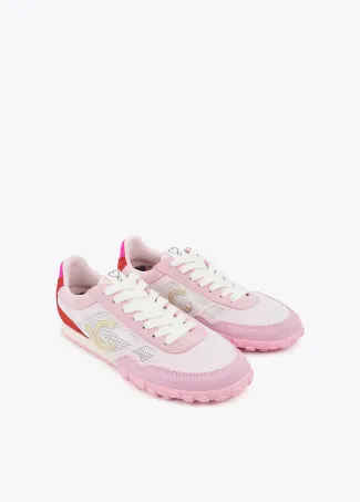 Mesh trainers in different fabrics