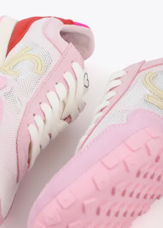 Mesh trainers in different fabrics