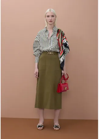 Camisa de rayas con bolsillo