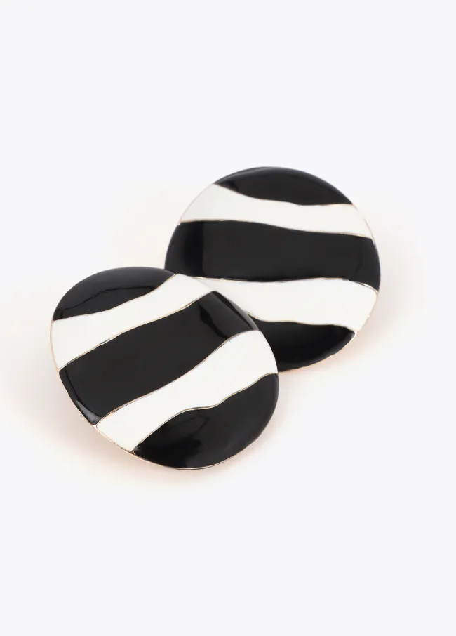 Striped lacquered button earrings