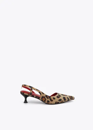High-heel shoes with leopard print vamp