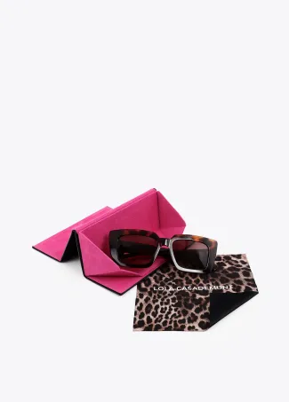 Gafa de sol rectangular con logo leopardo