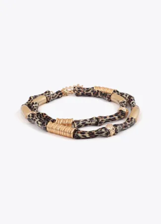 Pack of two contrast necklaces with animal print bamboo-effect metal pieces