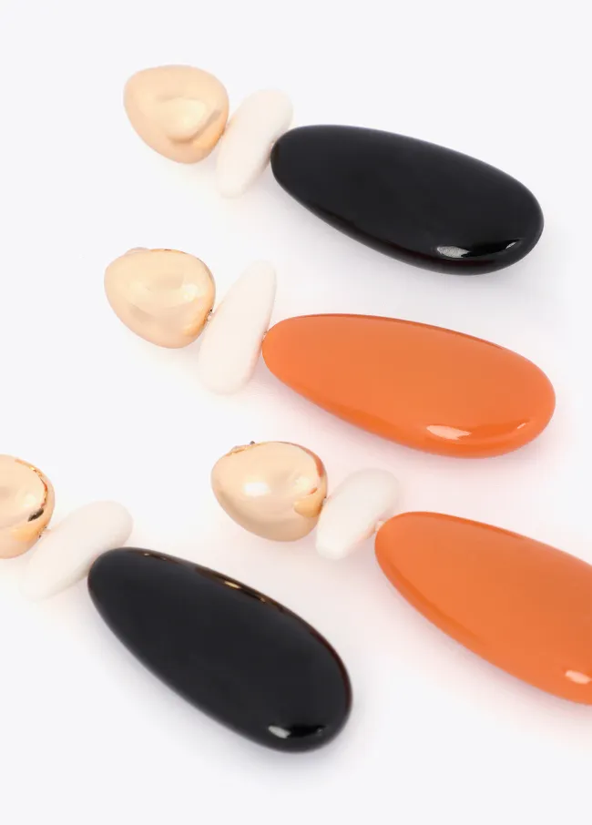 Contrast two-tone resin earrings