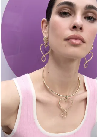 Hammered texture infinity heart choker