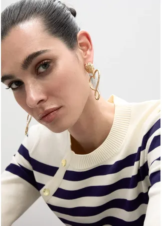 Hammered texture infinity heart earrings