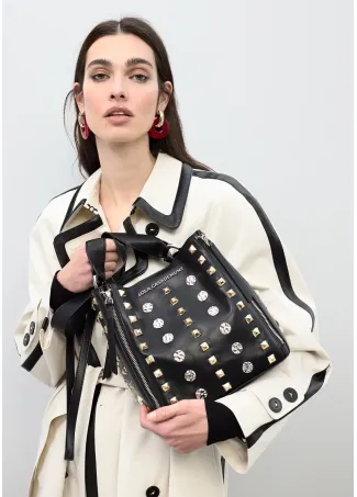 Bolso de hombro con tachas oro y plata