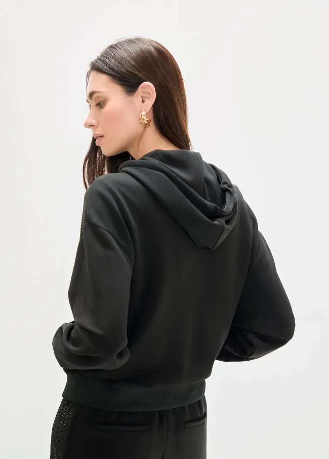 Sudadera scuba con strass delantero