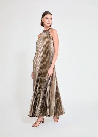 Vestido halter plisado dorado