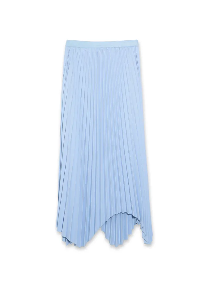 Asymmetric pleated skirt