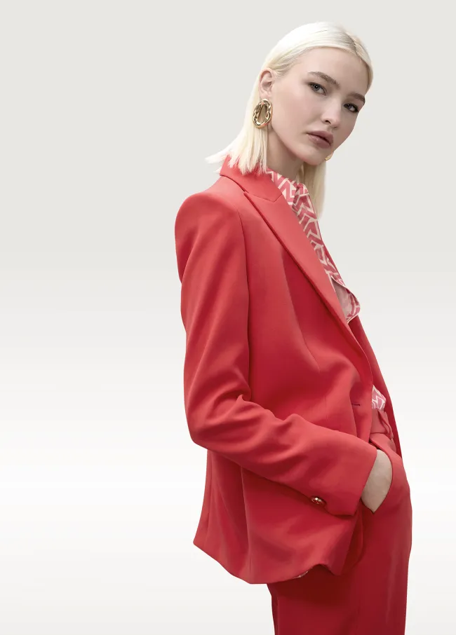 Fitted Straight Blazer
