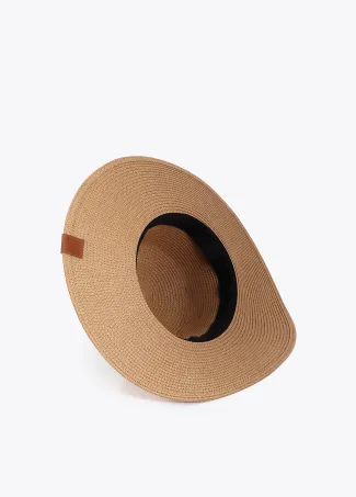 Sombrero con lazada estampada