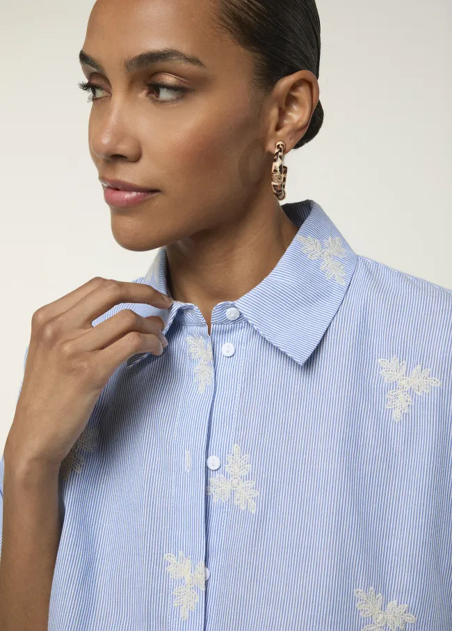 Short-sleeve light blue striped shirt with...
