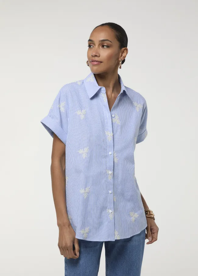 Short-sleeve light blue striped shirt with...